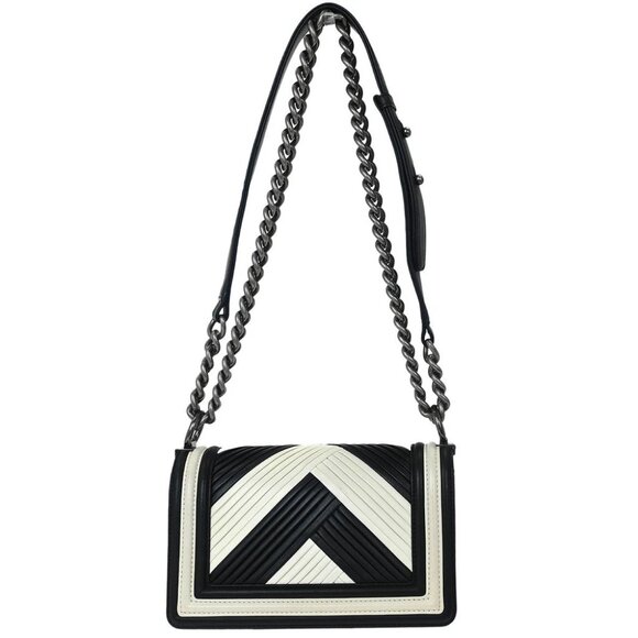 Chanel Black Chevron Lambskin Small Chain Shoulder Bag - Picture 2 of 10